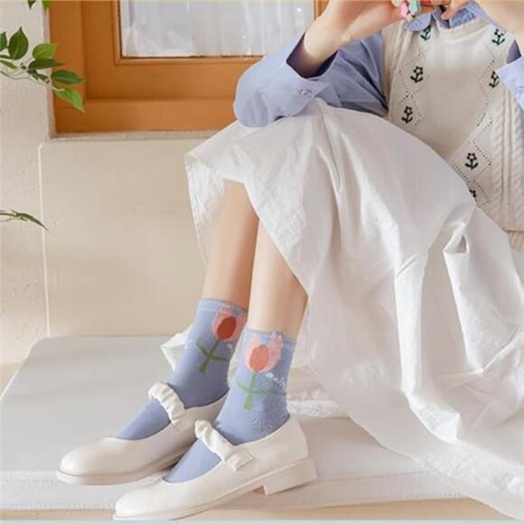 4/5 pairs Women Cute Floral Patterned Casual Cotton Crew Socks Novelty Colorful - Picture 5 of 8